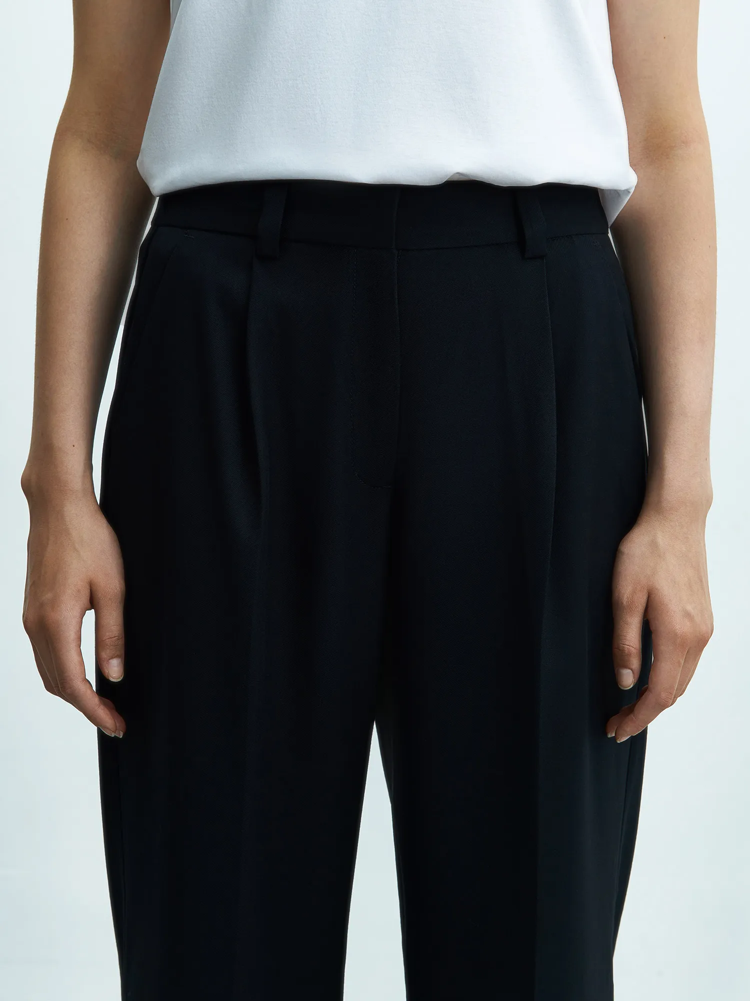 изображение женские брюки из переработанной поливискозы